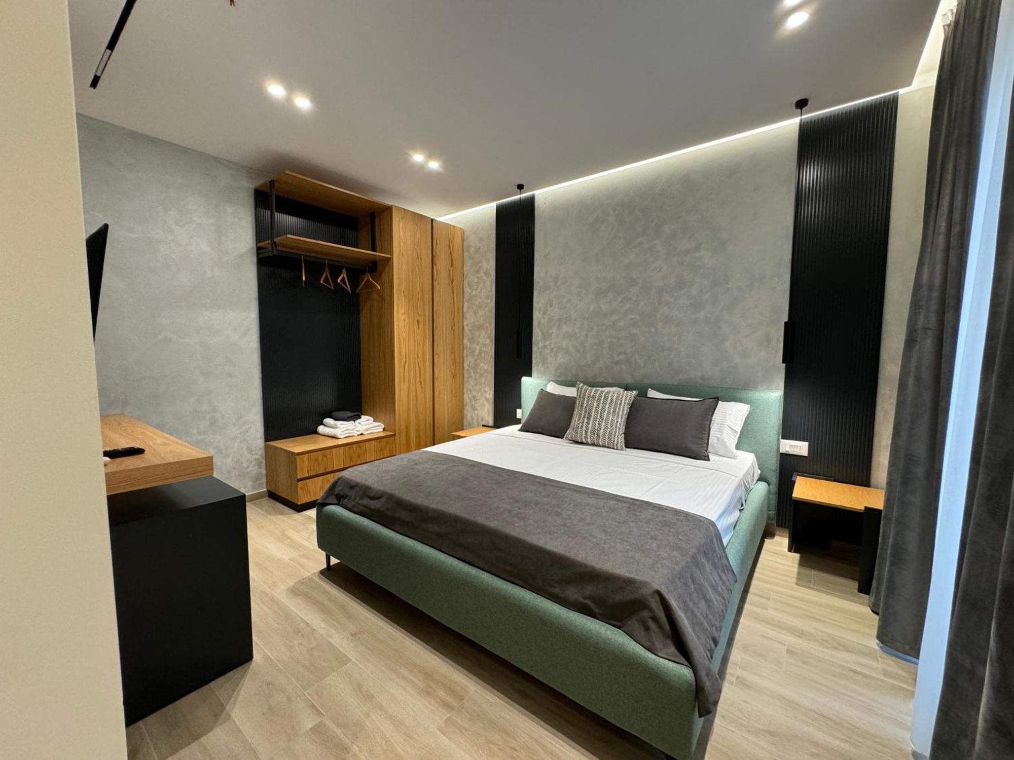 Twins Hotel Vlorë מראה חיצוני תמונה