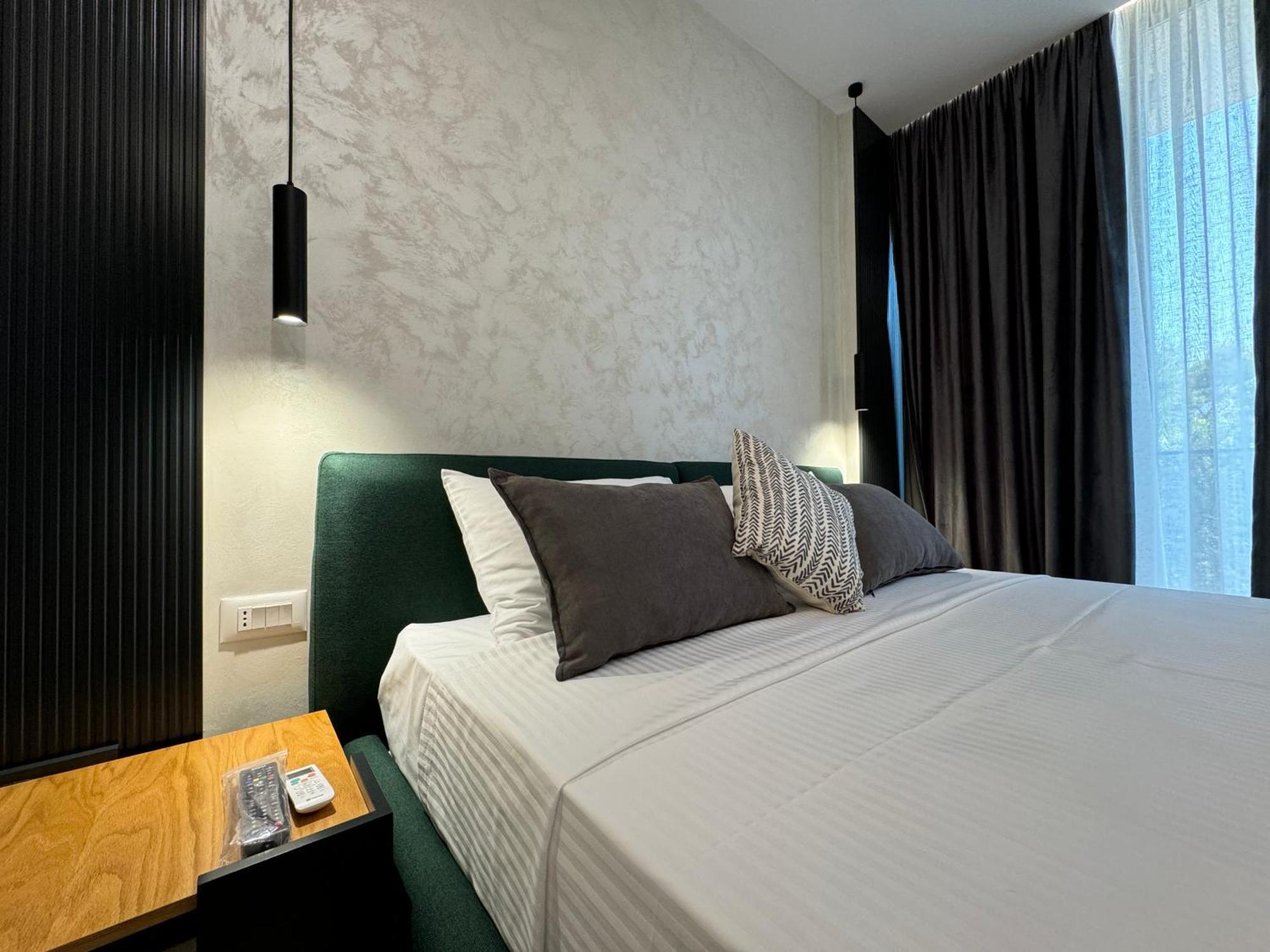 Twins Hotel Vlorë מראה חיצוני תמונה