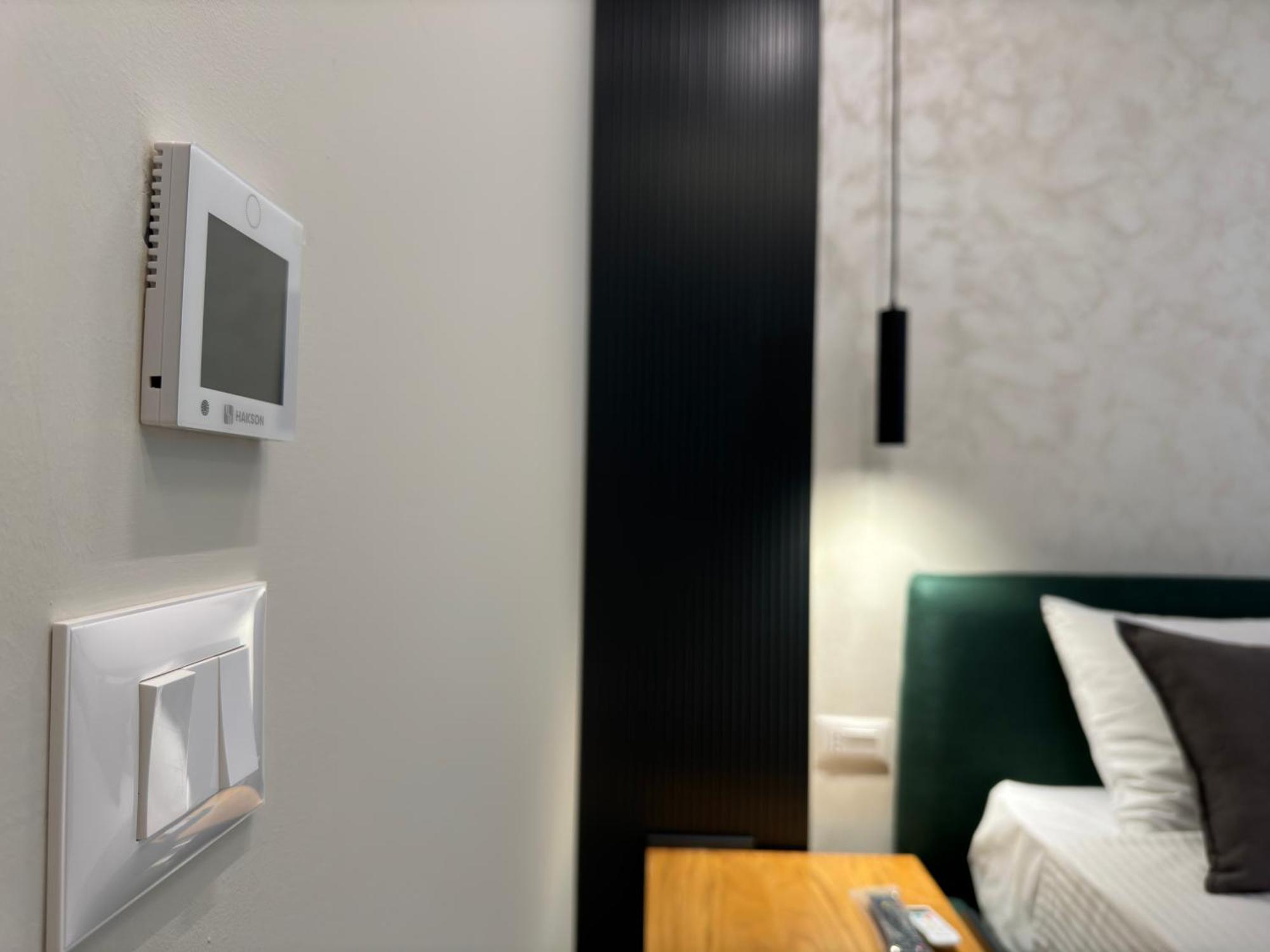 Twins Hotel Vlorë מראה חיצוני תמונה