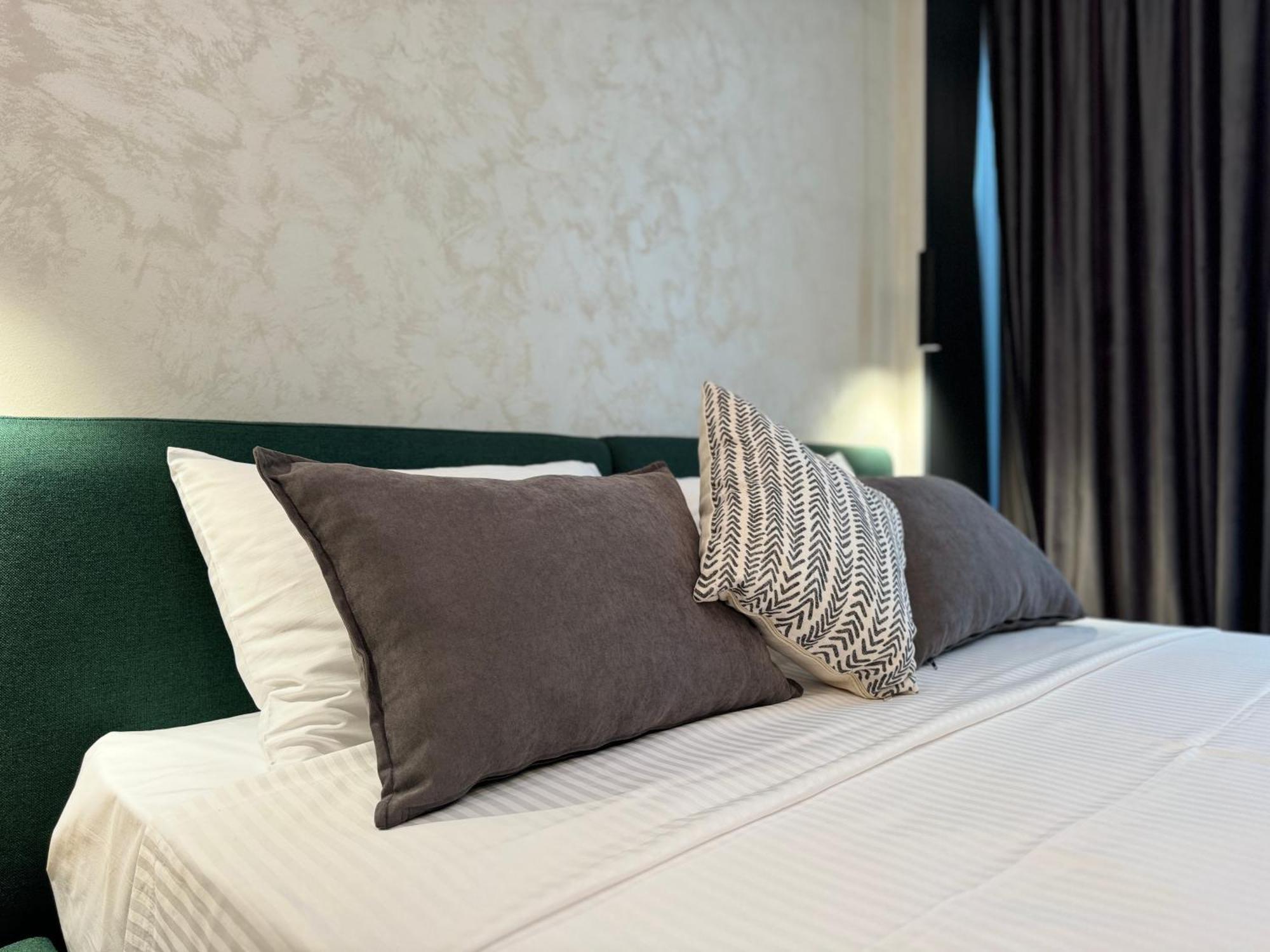 Twins Hotel Vlorë מראה חיצוני תמונה